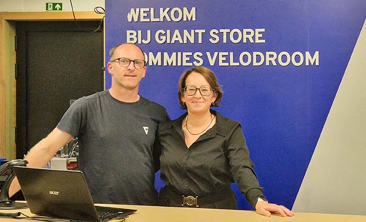 Tommie en Evelien van Tommies Velodroom, fietsenwinkel Ieper